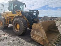 Gebrauchter Volvo Radlader L80 L90 L105 L120 L150 L180 Original Frontlader Mit Wesentlichen Motor- und Pumpenkomponenten