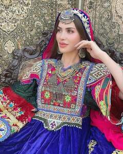 Vestido Kuchi afgano original con el mejor bordado de charma y mangas largas para fiesta - Product Image 3