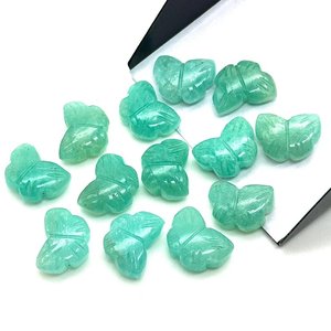 ลูกปัดพลอยอัญมณีแกะสลักด้วยมือทรงผีเสื้อจากหินอเมซอนธรรมชาติทำให้เครื่องประดับมีเสน่ห์ - Product Image 1