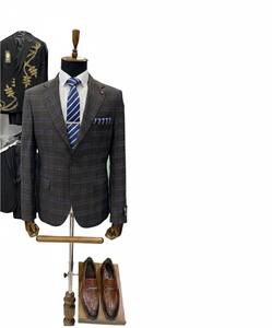 Costume de cérémonie élégant pour homme, smoking de mariage formel, coupe ajustée classique, trois pièces, veste, blazer, gilet, pantalon en coton et élasthanne noir - Product Image 5