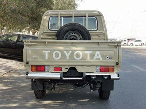 LandCruiser LX79 4x4 Double Cabine Pick-up 2022 d'occasion - Product Image 4