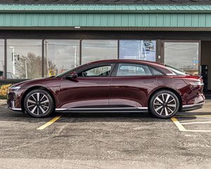 Bonne affaire pour le LUCID AIR TOURING 2023, modèle premium standard - Product Image 4