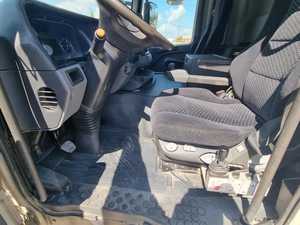 Camión Pesado Mercedes Actros 4141 8X4 2010, Emisión Euro 5, Motor con Transmisión Automática, 351-450HP - Product Image 5