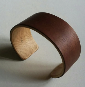 Brazaletes de Madera Hechos a Mano, Elegancia Artesanal de Lujo para el Tiempo Libre - Product Image 4