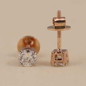 Pendientes de Diamantes Cultivados en Laboratorio con Corte Redondo y Baño de Oro de 18K, Diseño de Aro, Opciones en Oro Blanco, Rosa y Amarillo para Compromiso, 0.80 TCW VS1 - Product Image 4