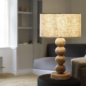 Lámpara de mesa de madera hecha a mano, diseño minimalista, pantalla de tela de buena calidad, características flexibles, alimentación CC, decoración navideña para el hogar - Product Image 2