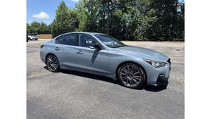 รถยนต์มือสองที่ได้รับการรับรอง LHD/RHD รุ่น RED SPORT 400 RWD ปี 2024 - Product Image 3