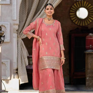 EBA HEERAMANDI SIMAR Designer Salwar Suits à Ahmedabad Party Wear pour les saisons d'hiver et d'été - Product Image 2