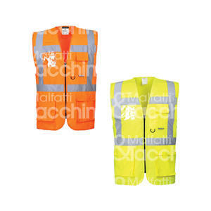 Gilet exécutif Berlin. Ouverture zippée sur le devant. Bandes réfléchissantes. 7 grandes poches. Deux poches inférieures. - Product Image 1