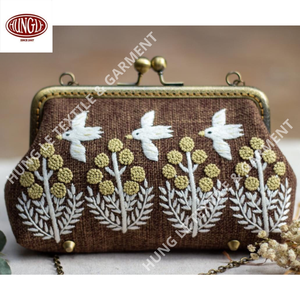 Portefeuille portable élégant de décoration d'animaux brodés à la main pour les occasions formelles Style vintage Personnaliser la taille - Product Image 2