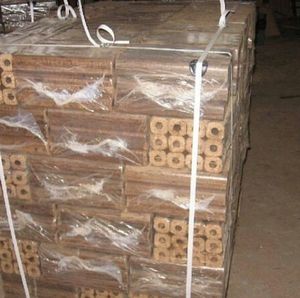 Máquina de Pellets de Madera RICHI 1000kg/h con Certificación CE, Fabricante de Briquetas de Biomasa de Ceniza, Polvo de Serrín y Caucho. - Product Image 4