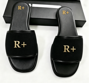 รองเท้าสลิปเปอร์ผ้าใบสีชมพูอมเทา หัวเหลี่ยม พื้น TPR  สายรัดเส้นเดียว ดีไซน์เก๋สำหรับผู้หญิง วัสดุยาง PU สวมใส่ง่าย พร้อมหัวเข็มขัด แฟชั่นทันสมัย - Product Image 4