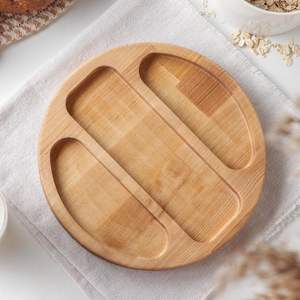 Plato de Madera para Catering de Bodas y Eventos Rústicos, Hecho a Mano y Sostenible - Product Image 4