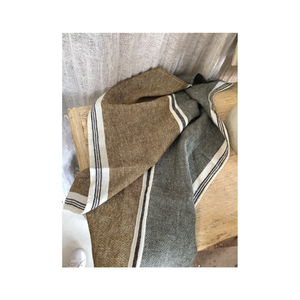 Toallas de golf modernas 100% algodón bordado tejido púrpura abstracto ligero hecho a mano ISO 9001 verificado a granel MOQ disponible - Product Image 4