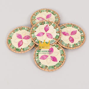 Posavasos coloridos de ratán OEM, posavasos de té con aislamiento de estilo asiático, almohadillas de concha hechas a mano antiquemaduras de Vietnam - Product Image 2