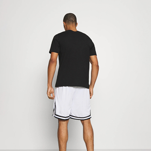 Wholesale High-quality Streetwear Men's Sports Shorts Quick Dry Zipper Pocket Striped Mesh Shorts Plain Blank Men's Shorts - Product Image 3