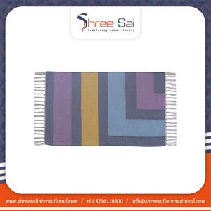 Alfombra de cocina de gran tamaño de algodón 100% de diseño moderno hecha a mano bordada a rayas logotipo personalizado lavable uso multiusos - Product Image 3