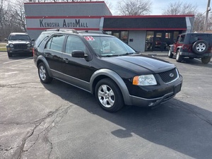 Precio bajo, Ford Freestyle SEL 2005, auto usado en venta - Product Image 1