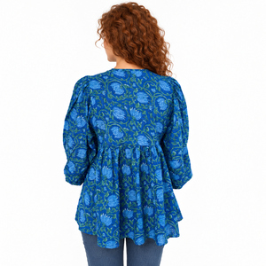 Blouse Courte d'Été Décontractée à Col Rond en Coton Pur, Imprimée à la Main au Bloc, Style Bohème à Motifs Floraux, Manches Bouffantes et Pompons, Fabriquée en Inde - Product Image 5
