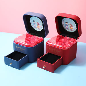 Diseño hecho a mano en la India, madera, decoración del hogar, fabricantes de grabado, platina con artesanía sheeri - Product Image 2