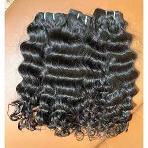 Extensions de cheveux humains vierges du sud de l'Inde non transformés Paquet naturel ondulé brut Cuticule alignée Cheveux Remy Styles de vague d'eau profonde - Product Image 1