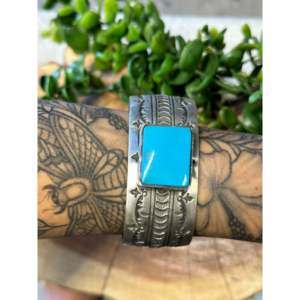 Bracelet manchette en argent sterling turquoise Leroy James Kingman - Product Image 2
