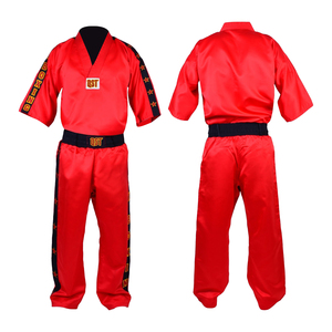 Kimono de compétition de kickboxing et d'arts martiaux unisexe QST, uniformes élégants avec logo personnalisé - Product Image 1