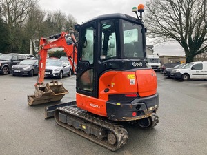 Mini-excavatrice Kubota KX037-4 d'occasion, neuve et propre, poids opérationnel de 40 tonnes, avec pompe hydraulique Liyuan et boîte de vitesses, à vendre - Product Image 3