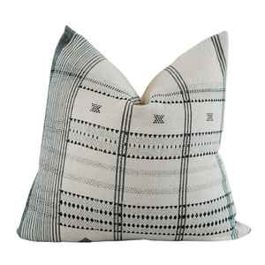 Funda de cojín Kilim de lana ligera hecha a mano 100% hecha a mano profesional patrón de rayas cuadrado tejido a mano de La India - Product Image 2