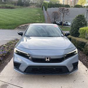 Honda Civic Sport 2024 d'occasion propre - Product Image 2