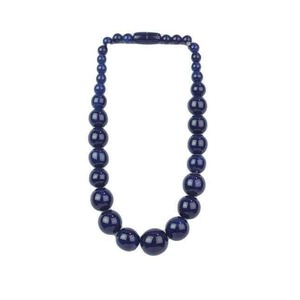 Collar con Colgante de Resina en Forma de Bola Hecho a Mano para Mujer, Diseños Personalizados con Cadena de Cuerda Elegante, Joyería de Moda con Cuentas - Product Image 1