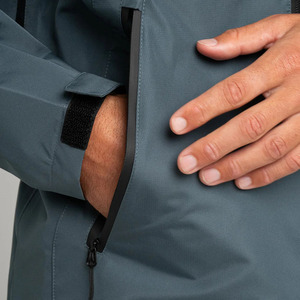 Vente en gros de pull long automne hiver pour hommes, veste de pluie zippée à l'avant avec capuche, tissu léger et respirant, état neuf - Product Image 5