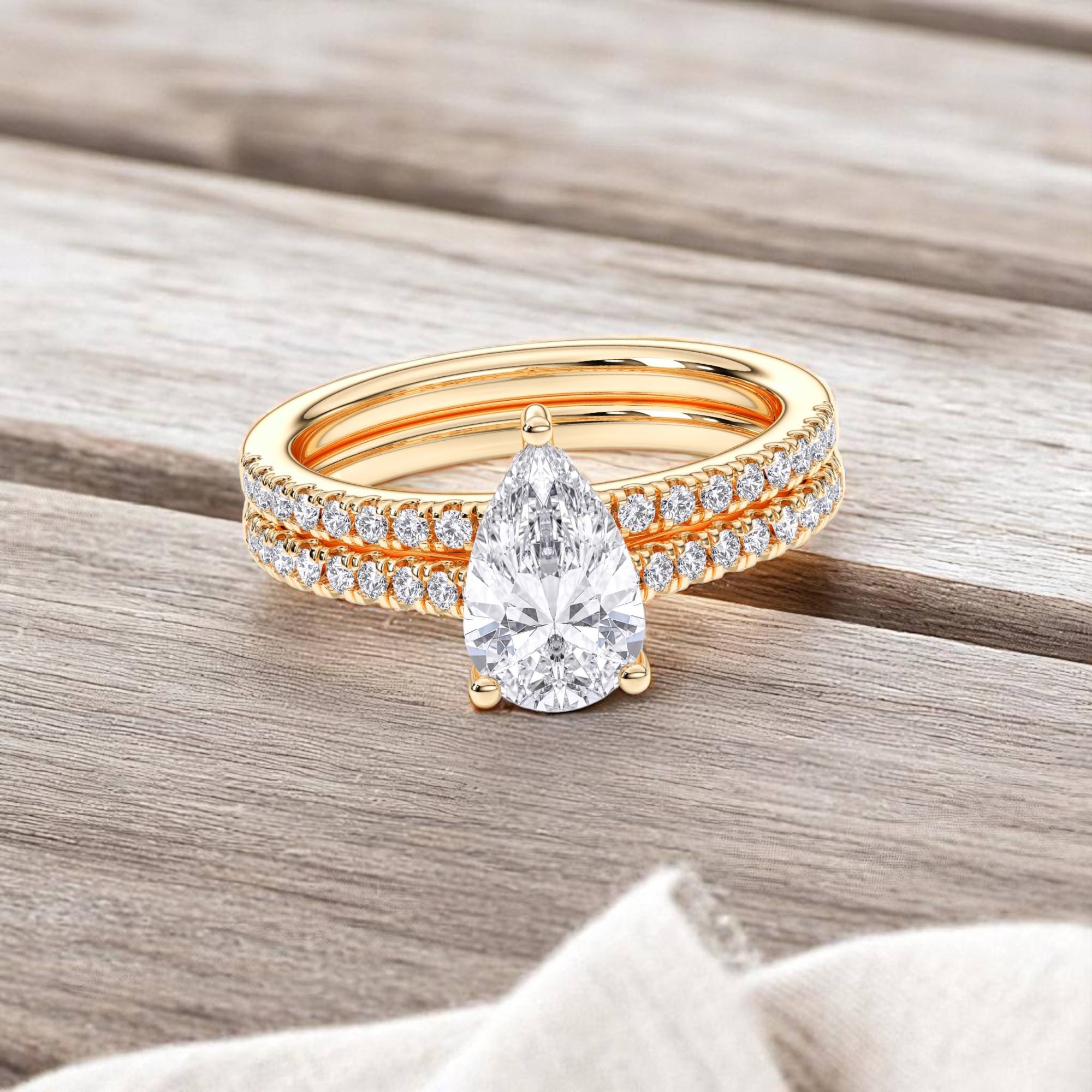 สีเหลืองทอง