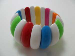 "กำไลเรซิ่นทำมือสีฟ้าและสีขาวของอินเดียสร้อยข้อมือแฟชั่นเรียบง่ายพร้อมเสน่ห์ที่มีสีสัน | เครื่องประดับทำด้วยมือสำหรับผู้หญิง" - Product Image 2
