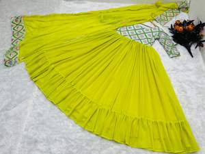 Robe de soirée de mariage traditionnelle indienne, Faux Georgette avec broderie papier miroir travail couleur jaune citron longue Anarkali - Product Image 5