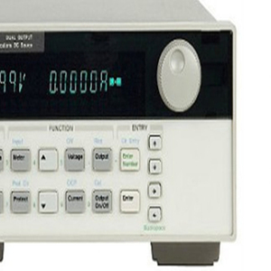 Alimentation électrique CC d'occasion Agilent 66319D HP66319D 10 kW, protection IP67, 220/240V pour machine de test - Product Image 3