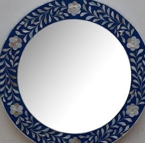 Espejo de pared con Incrustaciones de nácar hecho a mano de lujo Diseño decorativo elegante para espacios interiores modernos - Product Image 2