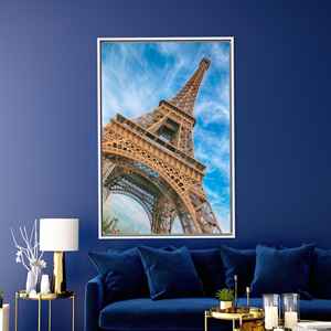 Arte de pared en lienzo impreso con diseño de la Torre Eiffel, decoración del horizonte de París, enmarcado en blanco - Product Image 1
