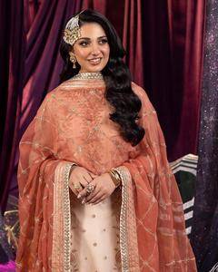 Salwar Kameez bordado de gasa indio pakistaní con piedra pesada colección de boda de lujo vestido de Venta caliente 2024 - Product Image 2