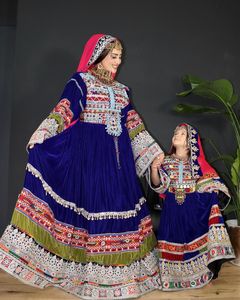 Fabricante de ropa, ropa tradicional afgana personalizada para mujer, Salwar Kameez hecha de seda a la venta en 618 - Product Image 3