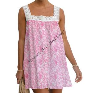 Robe à imprimé floral bohème pour le printemps/été, tenue décontractée, style streetwear, logo imprimé en bloc au dos, robe débardeur pour fille au quotidien - Product Image 4