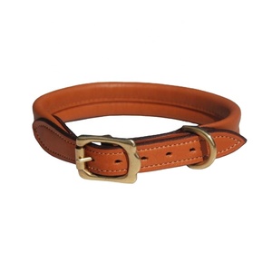 Collier en cuir fait à la main de haute qualité en forme de chien Design Top Fournisseur Grossiste Fabricant Disponible dans toutes les tailles Motif solide - Product Image 1