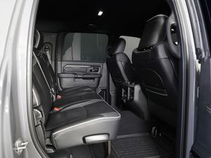 PRÊT À EXPÉDIER RAM 3500 Limited Mega Cab 4WD FULL OPTION D'OCCASION Garantie 3 ans - Product Image 5