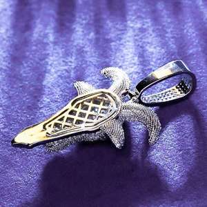 Pendentif Tête de Chèvre pour Homme en Moissanite D Color Iced Out, Testé au Diamant, avec Argent Sterling 925, Certifié GRA - Product Image 5