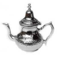 Théières et bouilloires écologiques en laiton plaqué or, gravées, de style vintage, couleur argent, au design attrayant