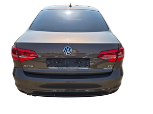 Volkswagen Jetta 2015 en Buen Estado, Auto Usado Coreano en Venta, 300auto Export - Product Image 4