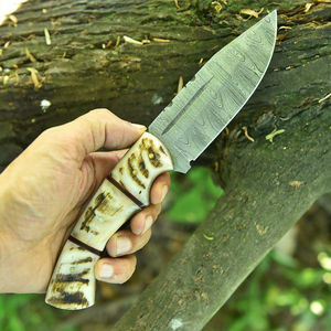 Couteau de chasse OEM personnalisé en acier inoxydable avec manche en corne de cerf - Lame dentelée de qualité supérieure pour le camping et la survie en extérieur - Garantie de 3 ans - Product Image 3