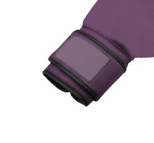 Gants de boxe personnalisés en gros avec logo et tailles disponibles, en cuir, pour l'entraînement compétitif - Product Image 4