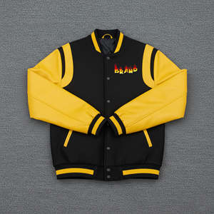 Chaqueta Universitaria Premium de Lana con Mangas de Cuero |   Chaqueta Universitaria Personalizada para Hombre y Mujer, Servicio OEM/ODM en Pakistán. - Product Image 4