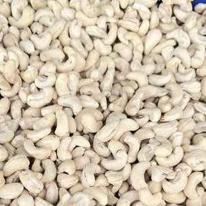 Anacardos al por mayor de Vietnam Santigo Vietnam 20 toneladas de anacardos de Vietnam W320 OEM, ODM - Product Image 1